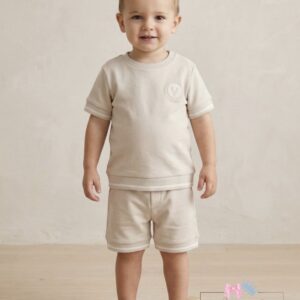 Beige  boys  v shorts set